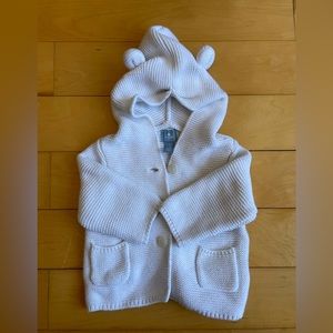 White baby Gap sweater 3-6 months